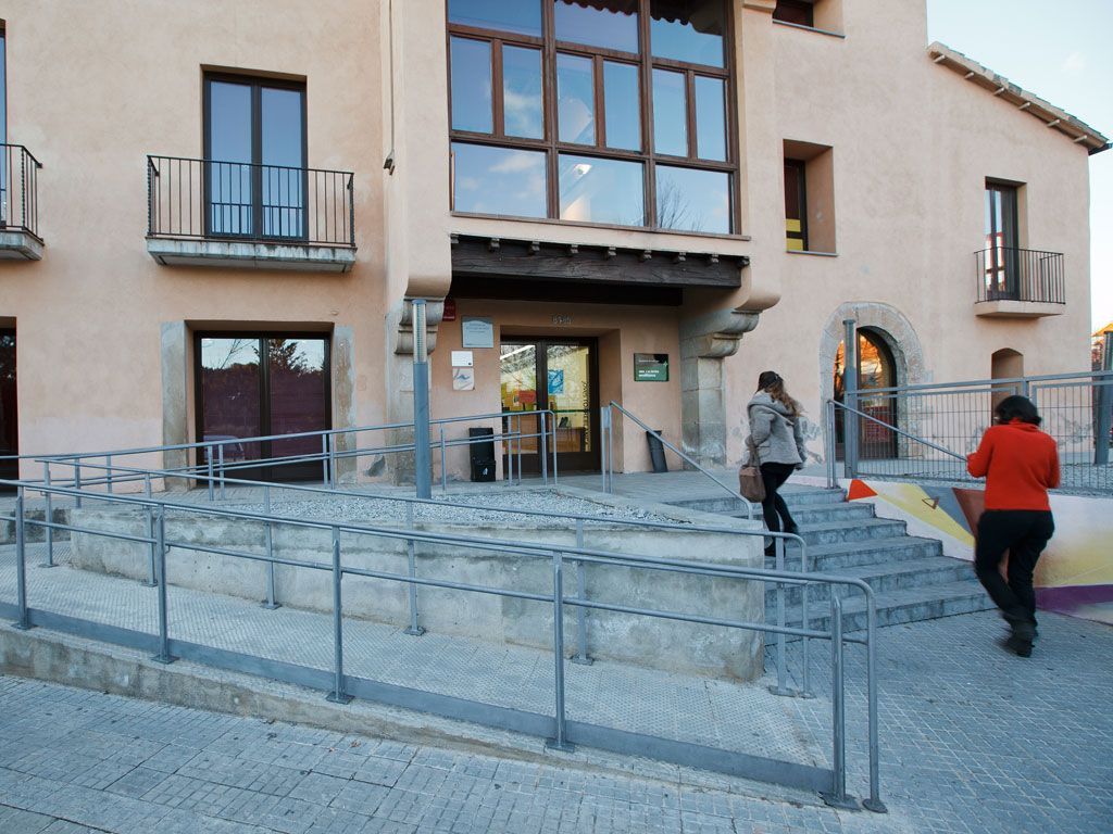 Premsa Sant Cugat - Educació