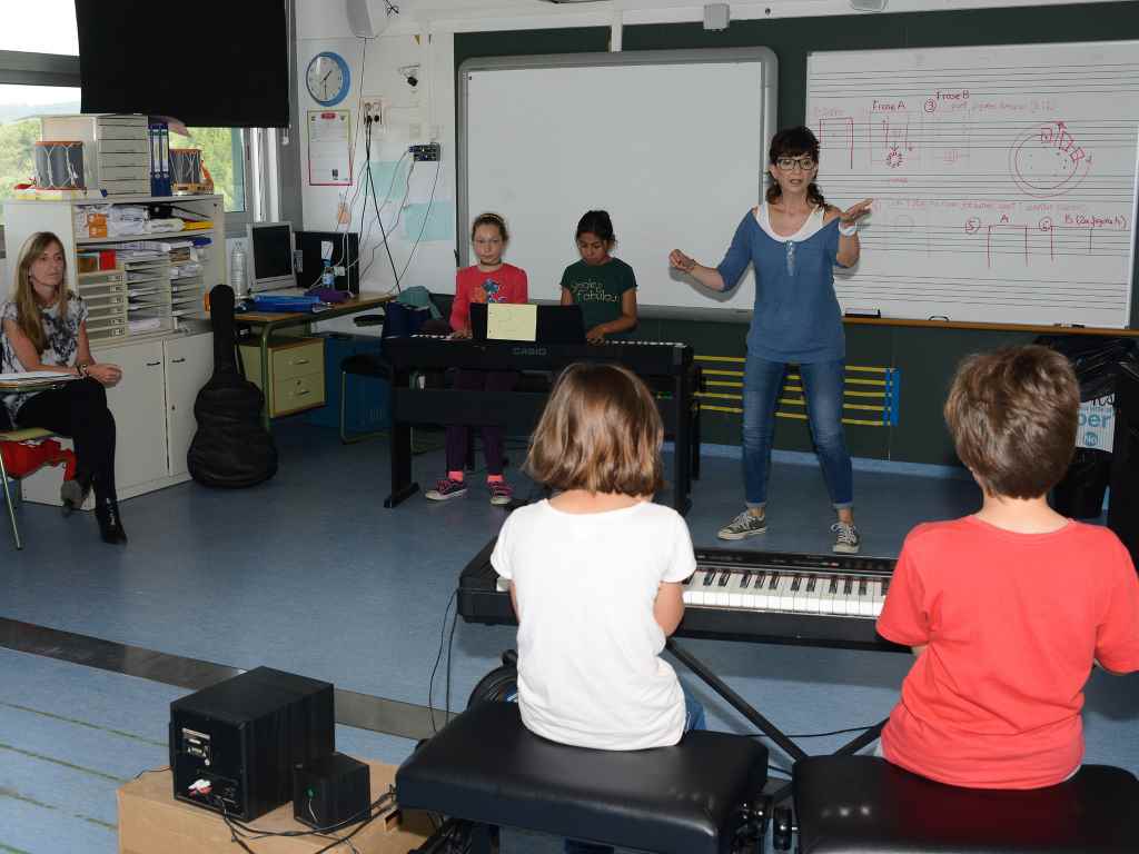 Premsa Sant Cugat - Educació